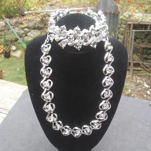 Vintage Kramer choker necklace and bracelet lot  gorgeous quality vintage lot - Picture 4 of 17